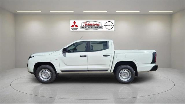 2026 Nissan Navara SL
