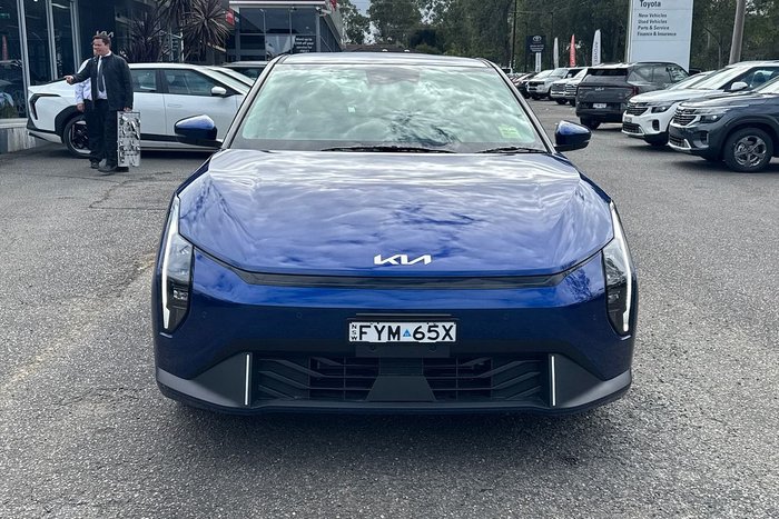 2025 Kia EV4 Earth Long Range
