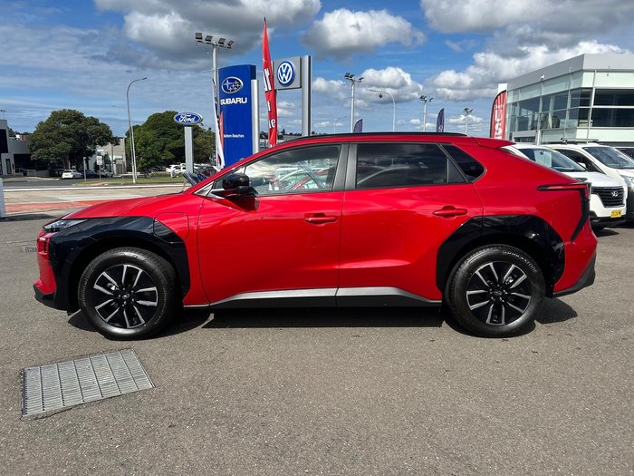 2025 Subaru Solterra AWD