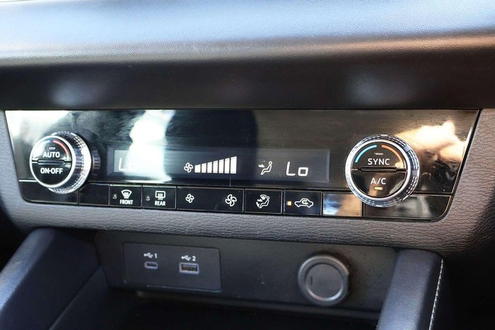 2024 Mitsubishi Outlander ES