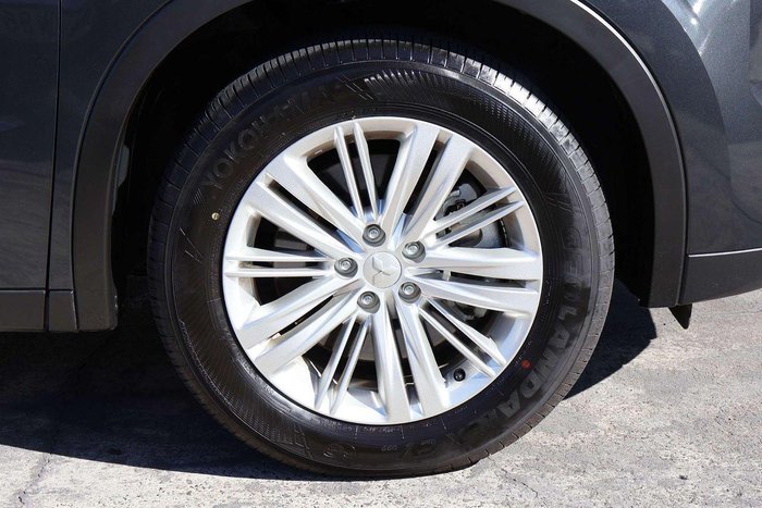 2024 Mitsubishi Outlander ES