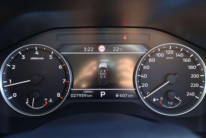 2024 Mitsubishi Outlander ES