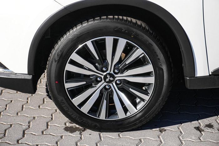 2019 Mitsubishi Outlander LS