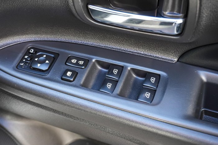 2019 Mitsubishi Outlander LS