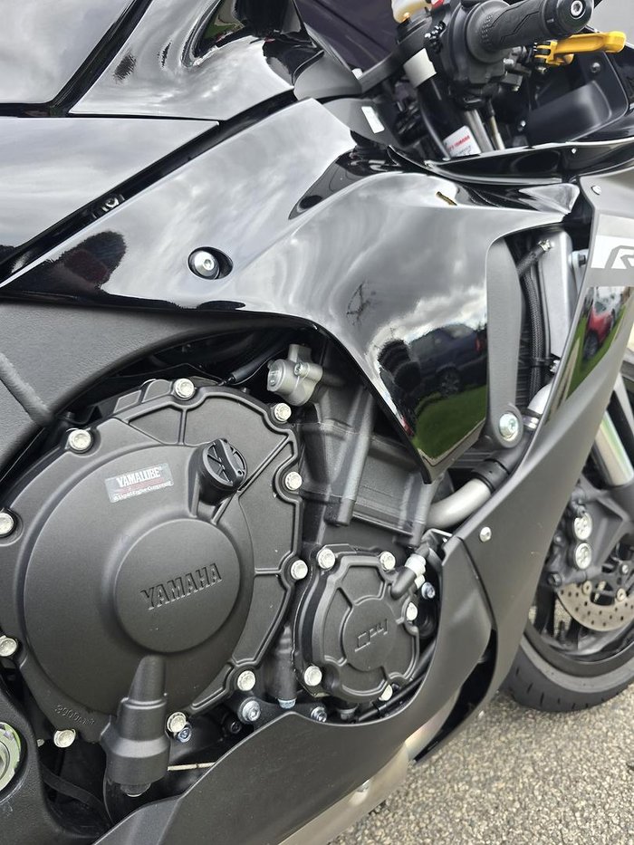 2023 Yamaha YZF-R1 R1 Black
