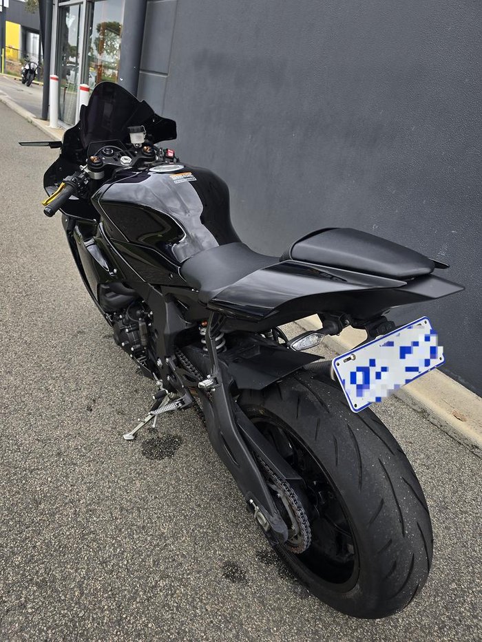 2023 Yamaha YZF-R1 R1 Black