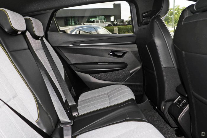 2024 Renault Megane E-Tech Techno EV60 XCB MY24 Shadow Grey with Diamond Black roof