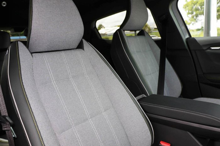 2024 Renault Megane E-Tech Techno EV60 XCB MY24 Rafale Grey with Diamond Black roof