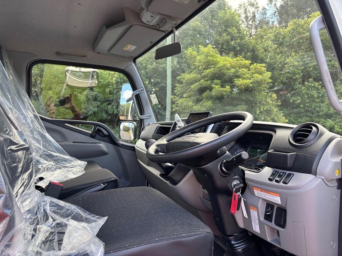 2026 Fuso Canter 4x4 White