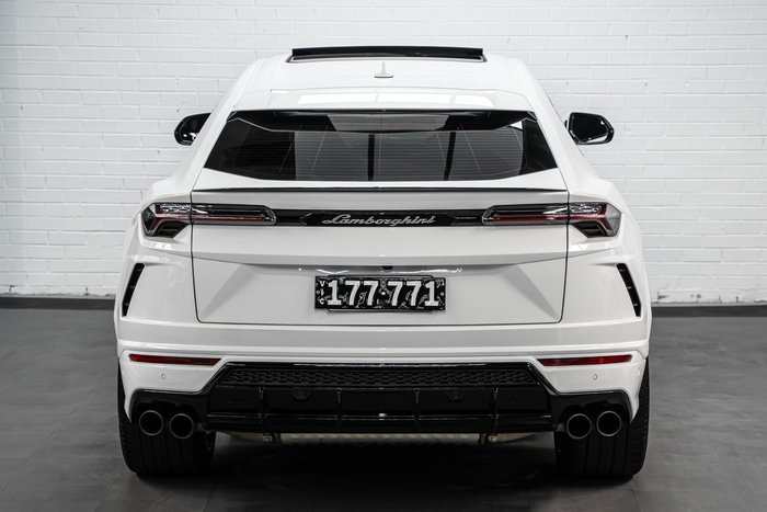 2022 Lamborghini Urus