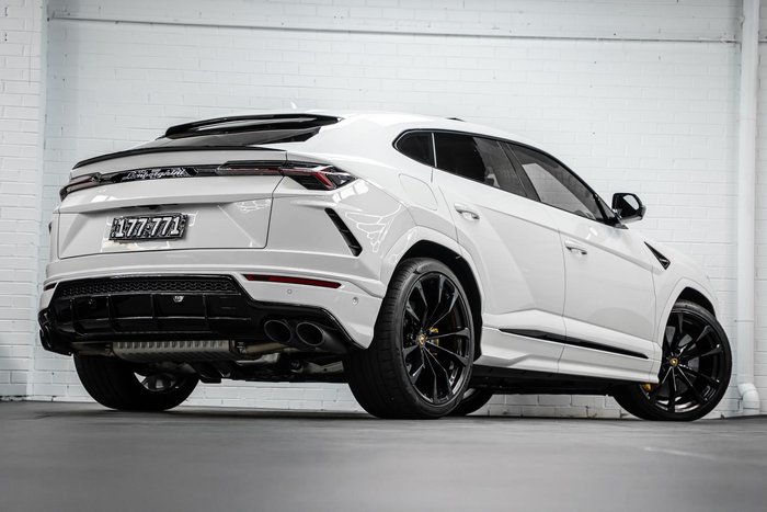 2022 Lamborghini Urus