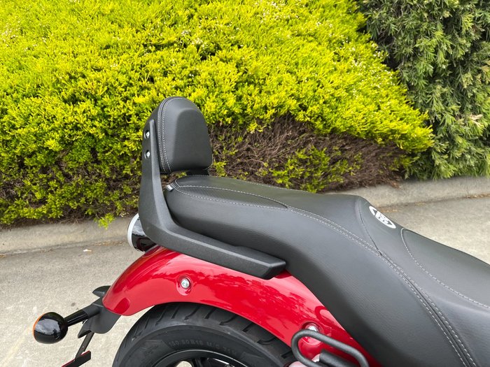 2026 Royal Enfield SUPER METEOR 650 CELESTIAL RED