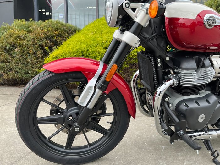 2026 Royal Enfield SUPER METEOR 650 CELESTIAL RED