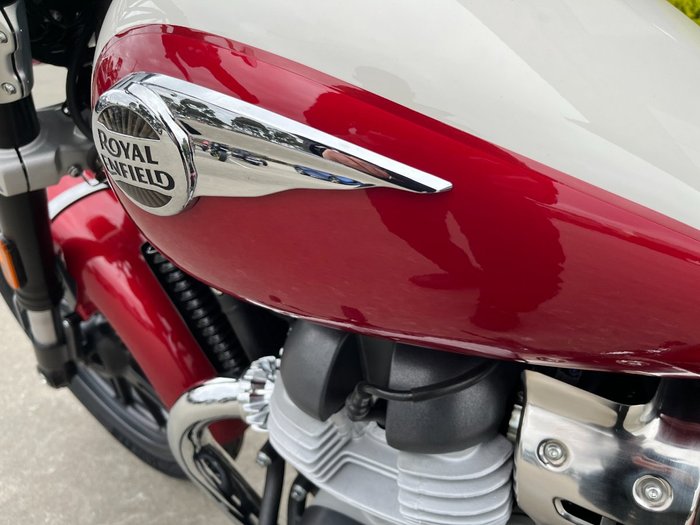 2026 Royal Enfield SUPER METEOR 650 CELESTIAL RED