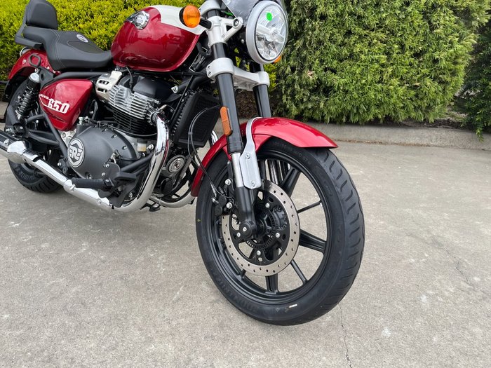 2026 Royal Enfield SUPER METEOR 650 CELESTIAL RED