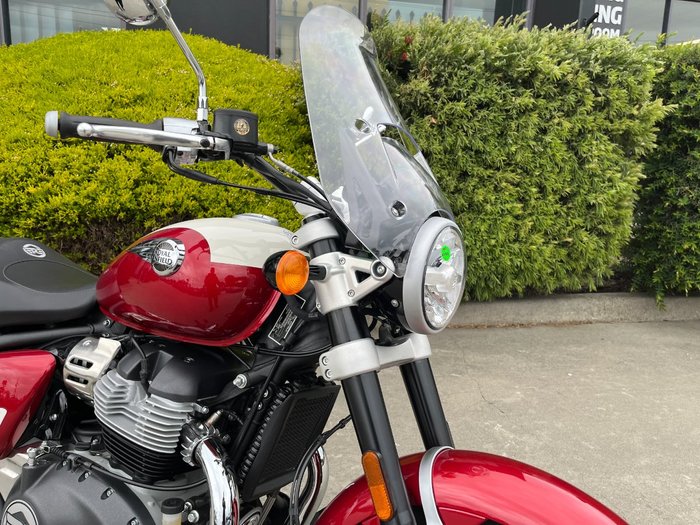2026 Royal Enfield SUPER METEOR 650 CELESTIAL RED
