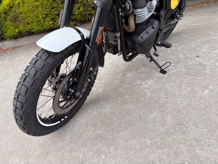 2026 Royal Enfield BEAR 650 Yellow