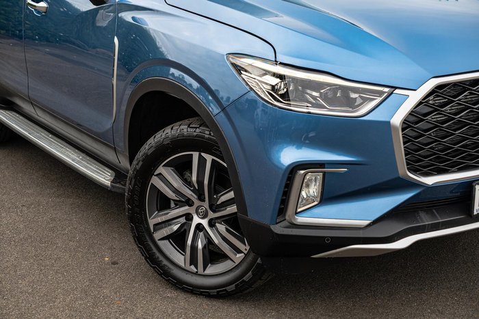 2023 LDV D90 Executive SV9A 4X4 Dual Range Ocean Blue