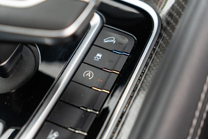 2023 LDV D90 Executive