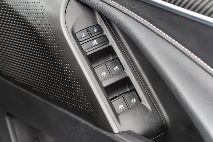 2023 LDV D90 Executive