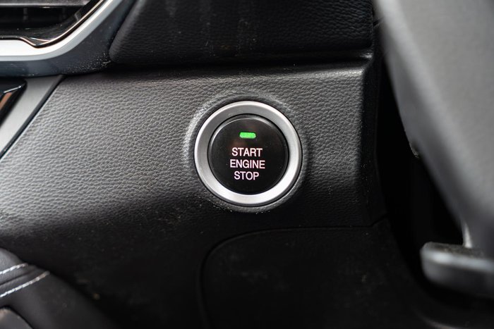 2023 LDV D90 Executive