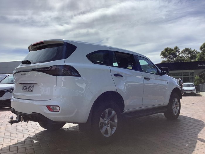 2025 Isuzu MU-X LS-M