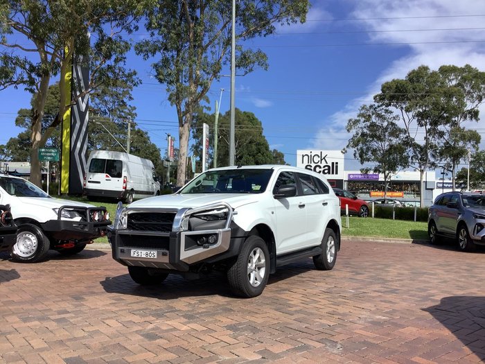 2025 Isuzu MU-X LS-M