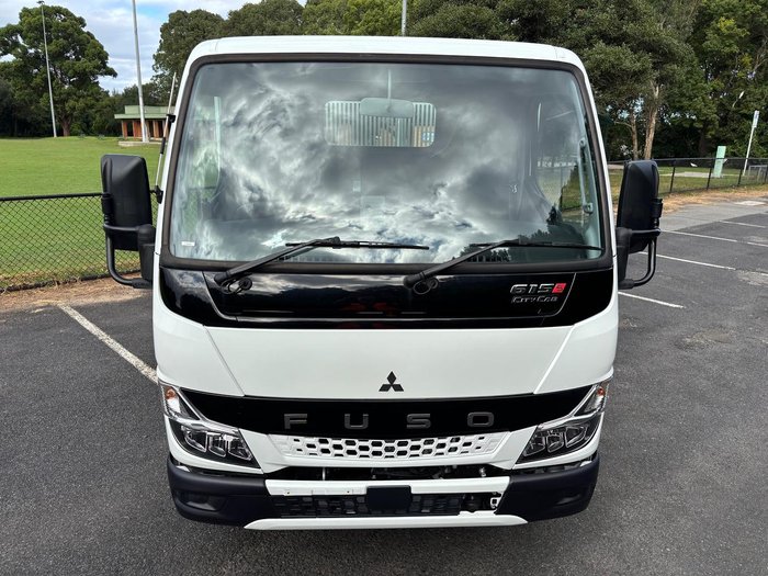 2025 Fuso Canter 615 Tipper White