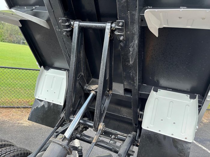 2025 Fuso Canter 615 Tipper White