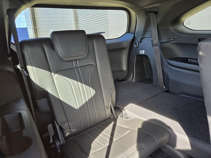 2025 Isuzu MU-X LS-T