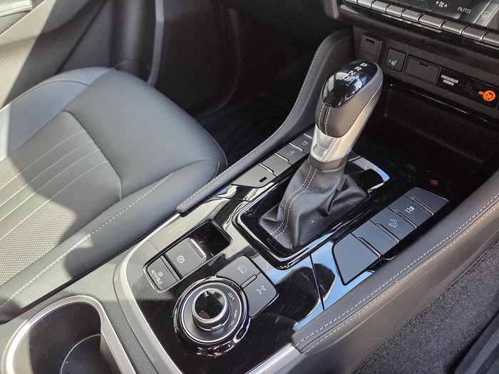 2025 Isuzu MU-X LS-T