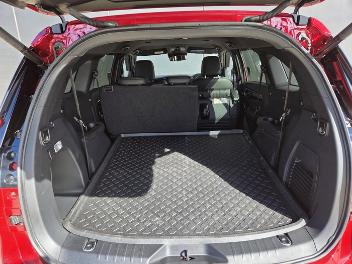 2025 Isuzu MU-X LS-T