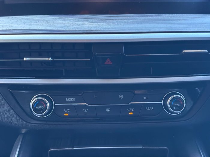 2020 LDV D90 Executive