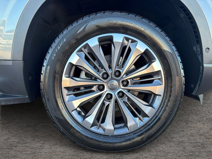 2020 LDV D90 Executive