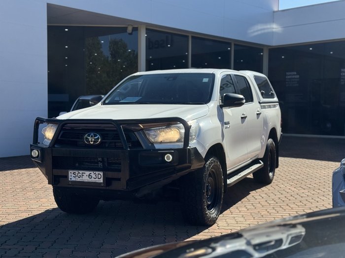 2021 Toyota Hilux 4x4