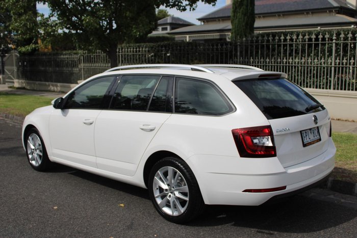 2019 SKODA Octavia 110TSI NE MY19 Moon White