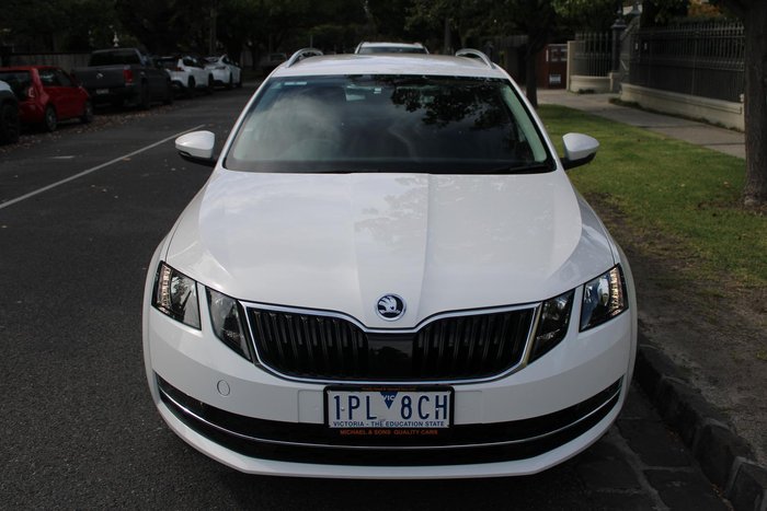 2019 SKODA Octavia 110TSI NE MY19 Moon White