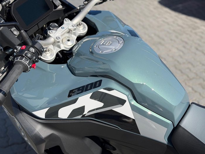 2026 BMW F 900 GS Adventure Ride Pro F 900 Green