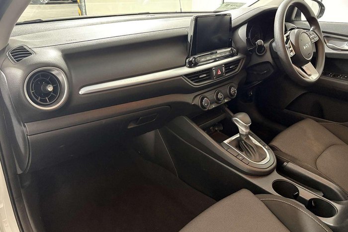 2024 Kia Cerato S BD MY24 White