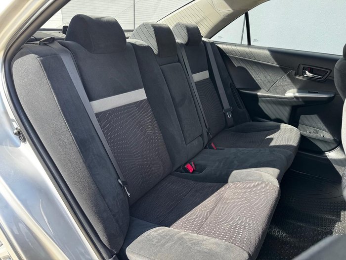 2014 Toyota Camry Hybrid H AVV50R Silver Pearl