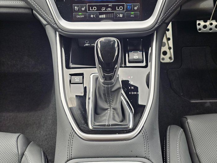 2025 Subaru Outback AWD Touring XT 6GEN MY25 AWD Crystal White