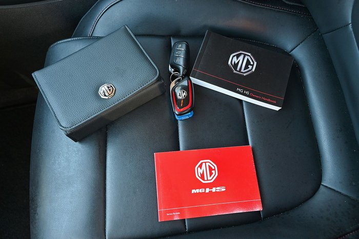 2021 MG HS Excite