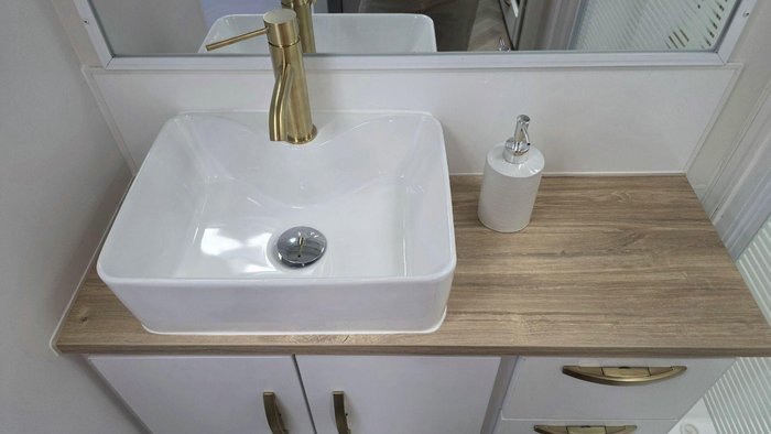 2026 Supreme 2000_R_K1e1_T Classic Tourer 2000