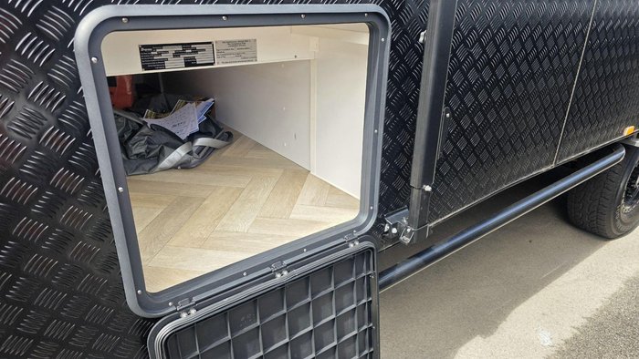 2026 Supreme 2000_R_K1e1_T Classic Tourer 2000