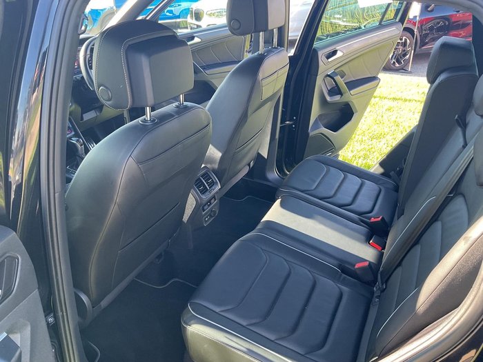 2021 Volkswagen Tiguan 162TSI R-Line