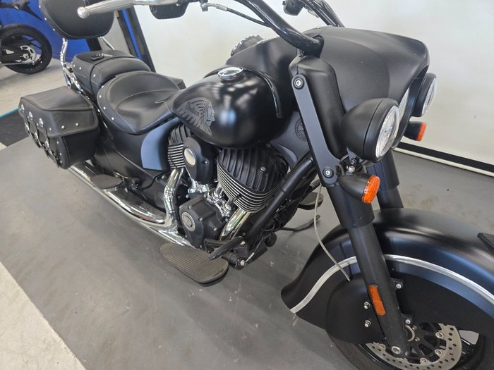 2015 INDIAN CHIEF DARK HORSE Black