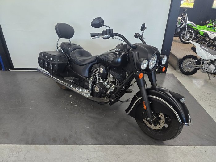 2015 INDIAN CHIEF DARK HORSE Black