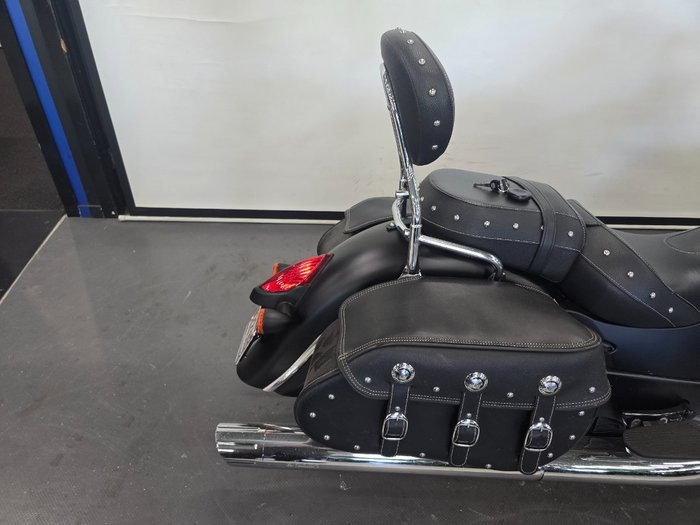 2015 INDIAN CHIEF DARK HORSE Black