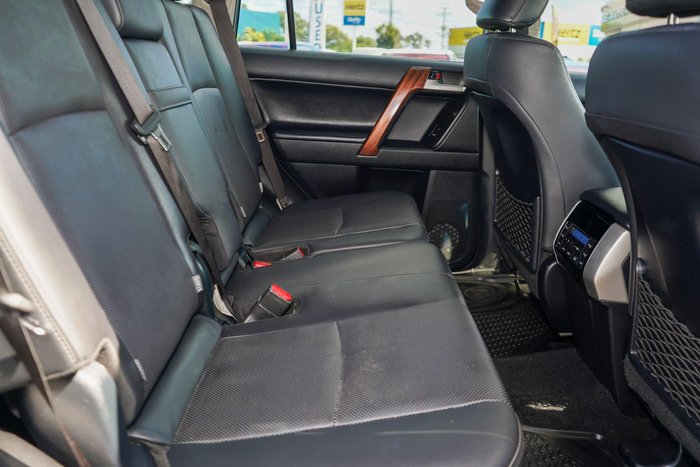 2021 Toyota Landcruiser Prado VX