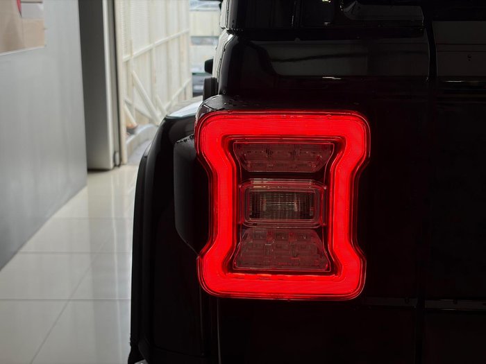 2023 Jeep Wrangler Unlimited Overland